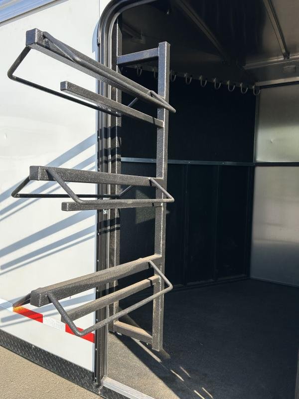 2022 Logan Coach Crossfire 3 Horse Gooseneck For Sale - Image 4