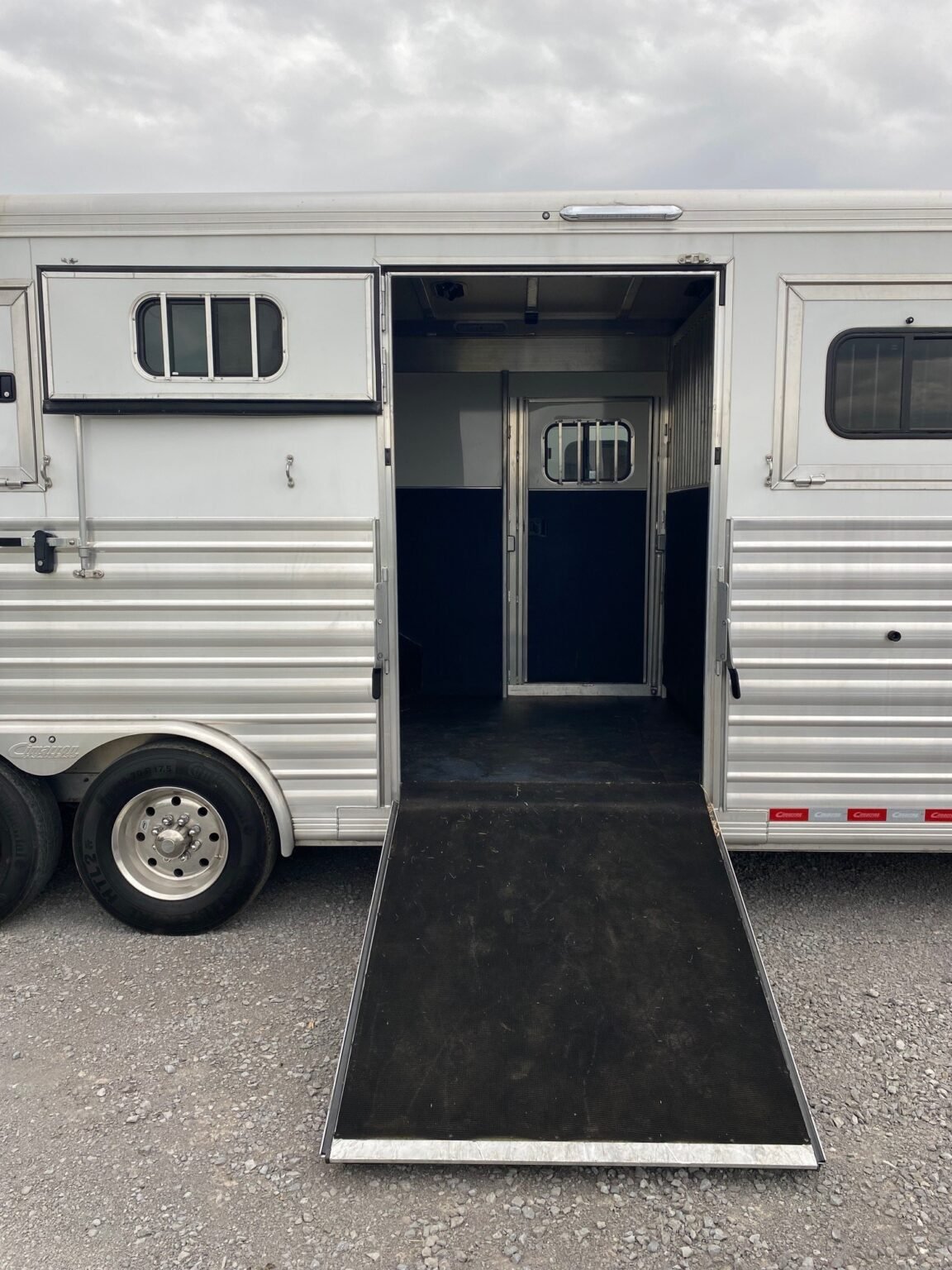 2023 Cimarron Norstar 6 Horse Head-to-Head Trailer - Image 13