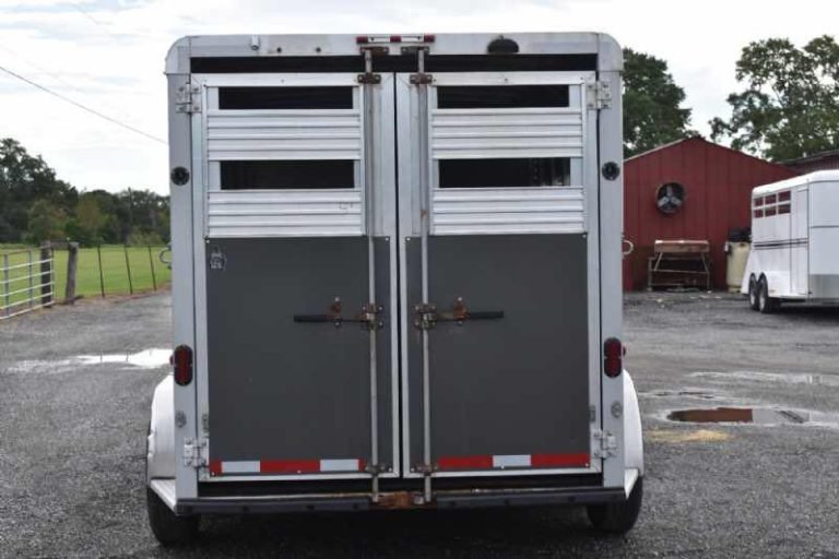 2018 Adam 7304GN 3 Horse Trailer for Sale - Image 6