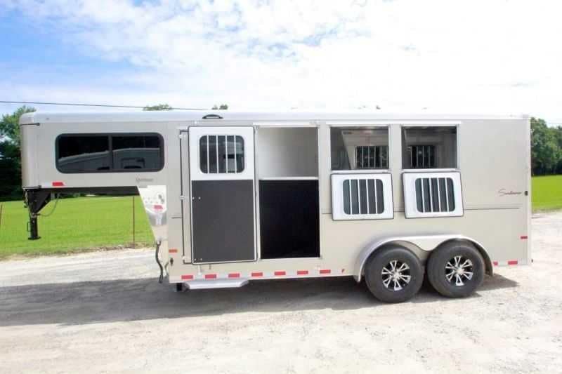 Used 3 Horse Gooseneck Trailer For Sale