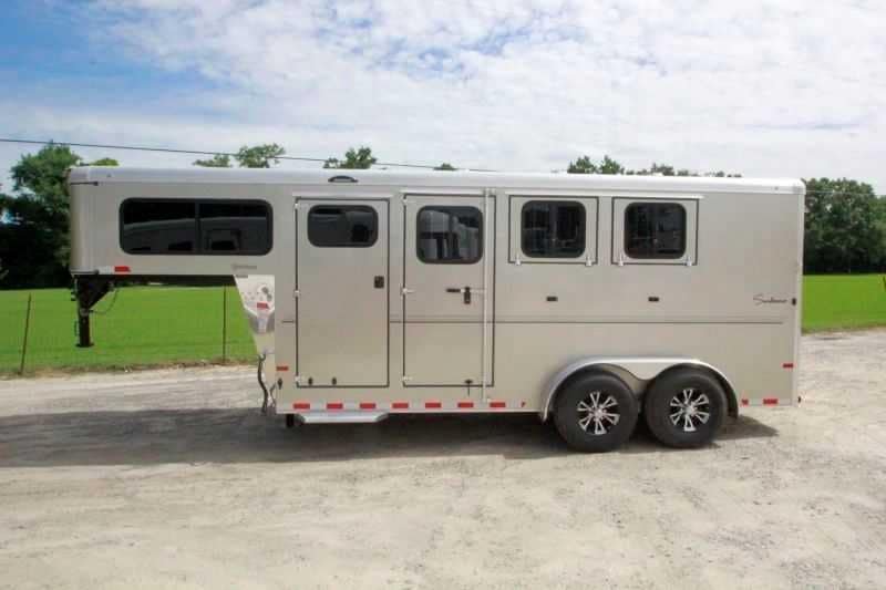 2016 Sundowner 3 Horse Gooseneck for Sale - Image 13