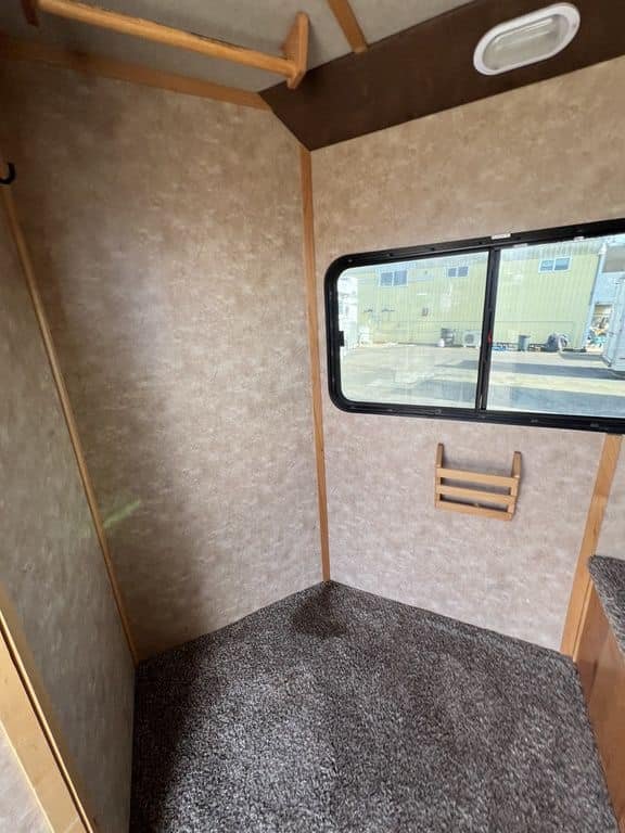 2020 Trails West Sierra Gooseneck 4 Horse for Sale - Image 5