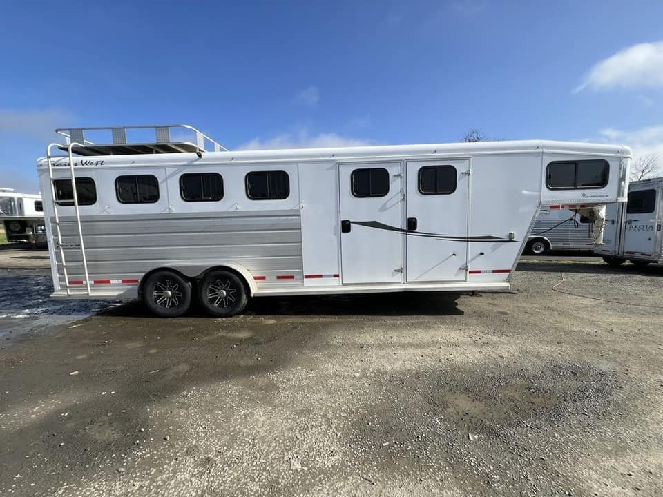 2020 Trails West Sierra Gooseneck 4 Horse for Sale - Image 11