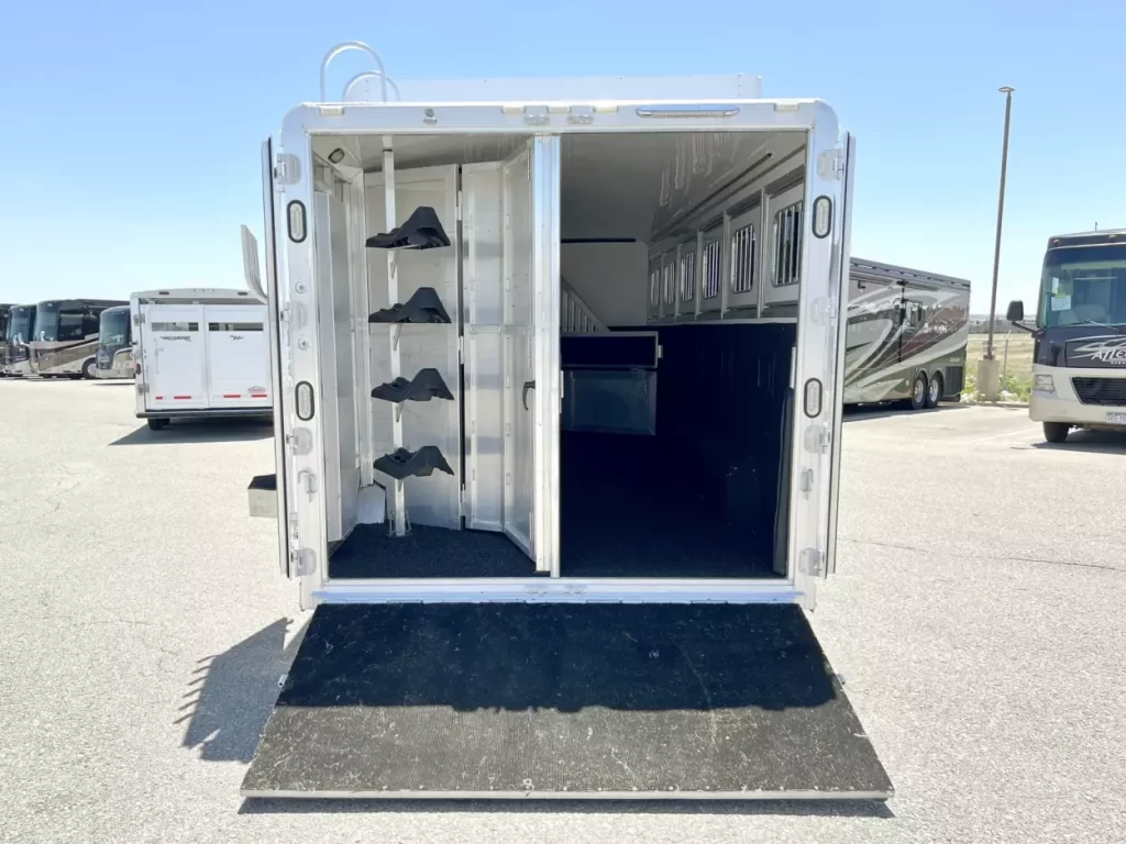 2015 Sooner 6 Horse Gooseneck for Sale - Image 10