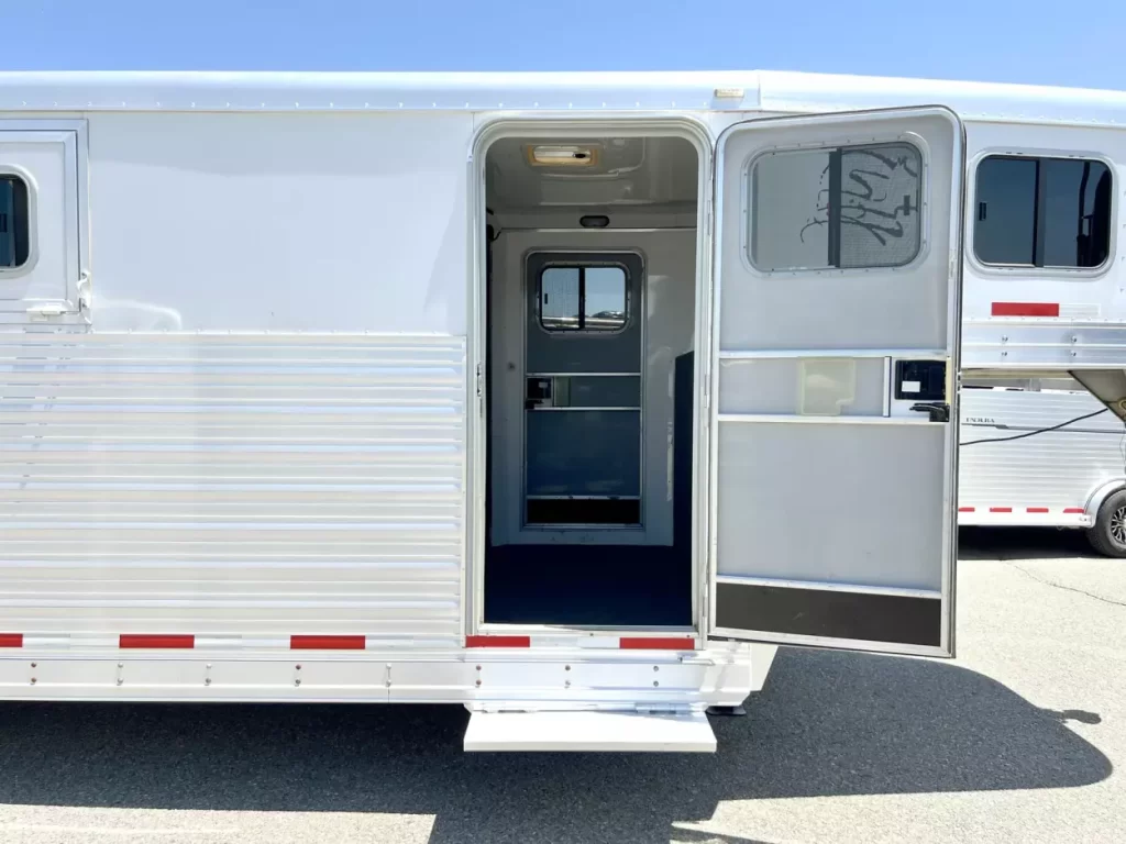 2015 Sooner 6 Horse Gooseneck for Sale - Image 15