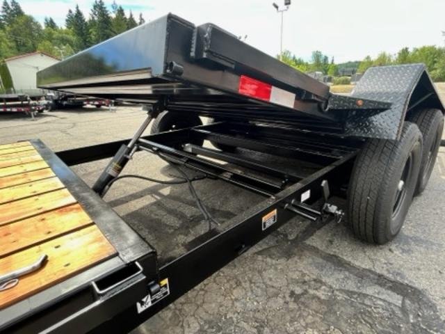 7 X 22 Interstate Hydraulic Tilt 14K Trailer - Image 6